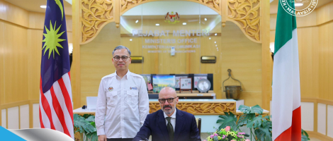 MENTERI KOMUNIKASI TERIMA KUNJUNGAN HORMAT DUTA BESAR ITALI KE MALAYSIA