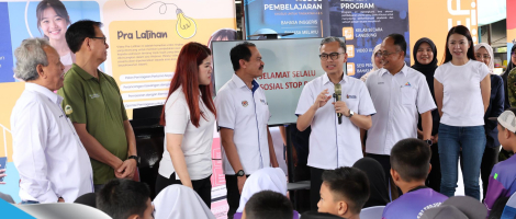 PROGRAM HARI BERSAMA KOMUNITI (HBK) DI PUSAT SEBARAN MAKLUMAT NASIONAL (NADI) SIM SIM, SANDAKAN MERAPATKAN JURANG DIGITAL, PENGETAHUAN DAN SOSIOEKONOMI PENDUDUK SETEMPAT