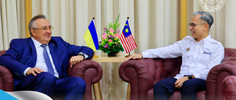 MENTERI KOMUNIKASI TERIMA KUNJUNGAN HORMAT DUTA BESAR UKRAINE KE MALAYSIA