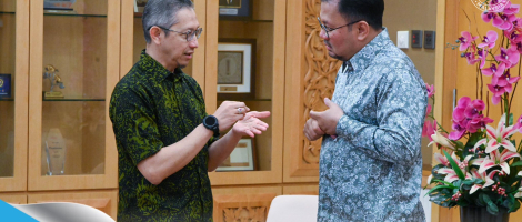 KEMENTERIAN KOMUNIKASI, POS MALAYSIA BERHAD BINCANG PELAN TRANSFORMASI SERTA ISU BERKAITAN POS DAN KURIER