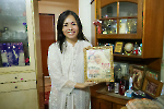 EMPAT KARYA SENIWATI DATO’ DR. HAJAH SARIMAH AHMAD DISERAHKAN SEMULA SELEPAS 36 TAHUN