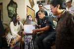 EMPAT KARYA SENIWATI DATO’ DR. HAJAH SARIMAH AHMAD DISERAHKAN SEMULA SELEPAS 36 TAHUN