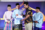 PERDANA MENTERI SANTUNI PENGAMAL MEDIA, HADIR KE MAJLIS BERBUKA PUASA
