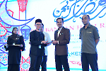 WARGA KEMENTERIAN KOMUNIKASI TERIMA SUMBANGAN KESKOM, BANTU PERSIAPAN AIDILFITRI